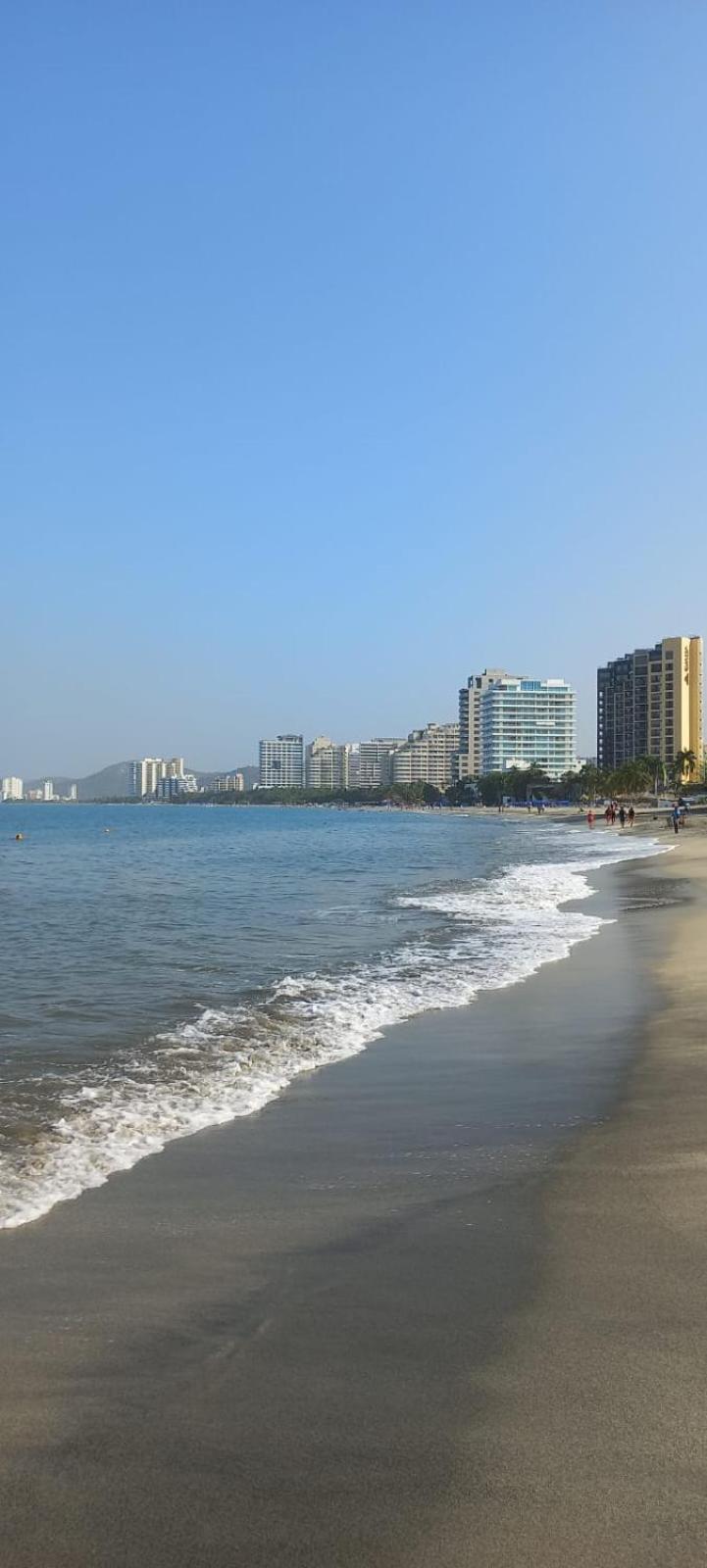 Apartamento Suite En Bello Horizonte A 2 Min De La Playa Santa Marta  Exterior photo